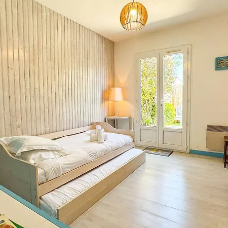 Villa Petite Location Au Calme Proche Du Centre Village Et Du Marché *
